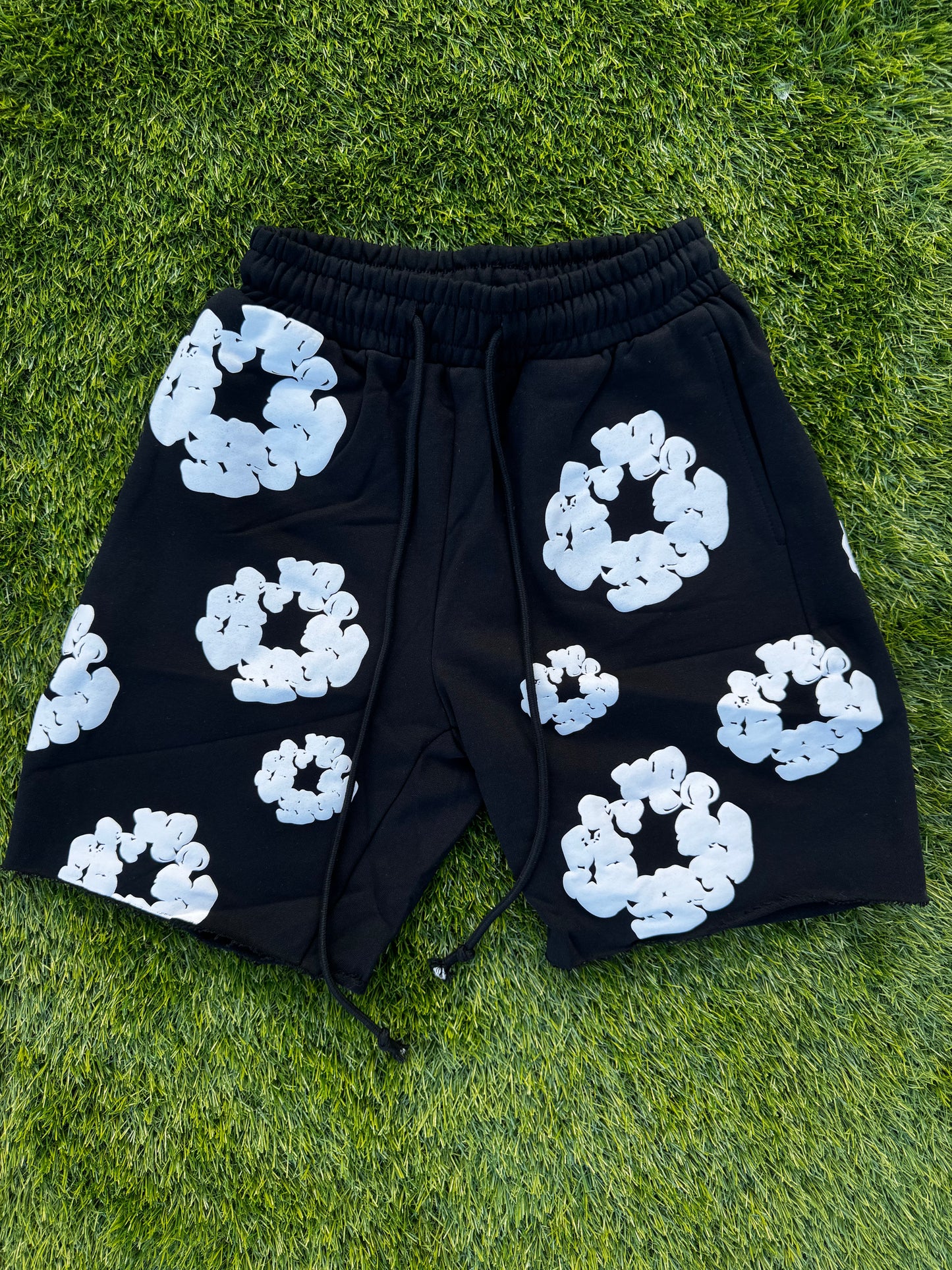 Denim Tears The Cotton Wreath shorts “black”